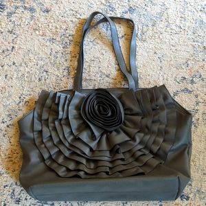 Black River grey flower purse